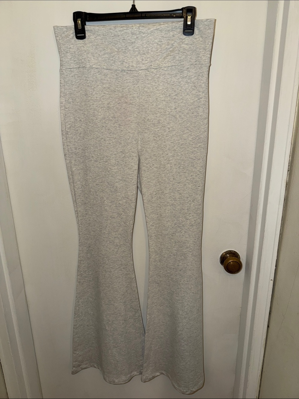 Edikted NWT Light Gray Naomi Flared Leggings